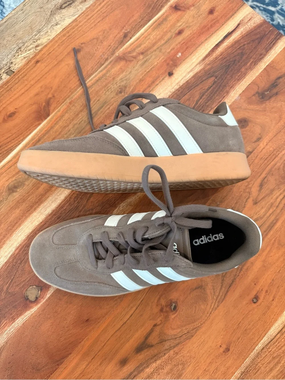 MEN'S ADIDAS BARREDA SNEAKERS